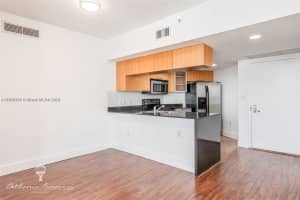 Opera Tower, 1750 N Bayshore Dr APT 1915, Miami, FL 33132, Sold 03/28/24