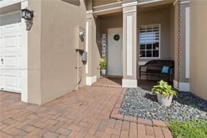 11843 SW 152nd Ct, Miami, FL 33196, Sold 05/29/24