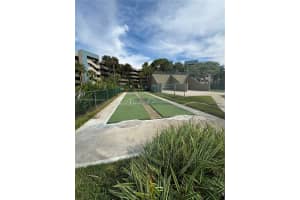 901 Colony Point Cir APT 322, Pembroke Pines, FL 33026, Sold 08/27/24