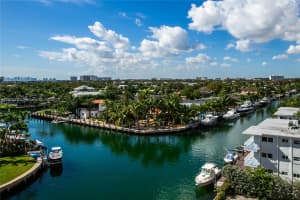 2450 NE 135th St APT 609, North Miami, FL 33181, Sold 05/08/24