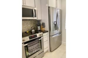7995 NW 8th St #105c, Miami, FL 33126, Sold 03/25/24