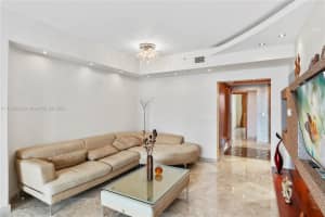 17875 Collins Ave #1702, Sunny Isles Beach, FL 33160, Sold 04/17/25