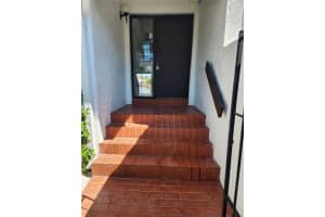 1341 SW 124th Ct b 4, Miami, FL 33184, Sold 03/21/24