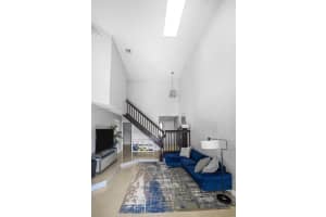 11326 SW 11th St, Pembroke Pines, FL 33025, Sold 10/04/24