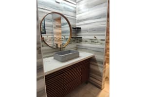 630 Tennis Club Dr APT 201, Fort Lauderdale, FL 33311, Sold 08/19/24