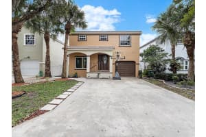 11732 SW 1st St, Coral Springs, FL 33071, Sold 04/23/24
