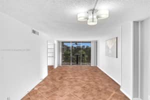 20400 W Country Club Dr APT 506, Aventura, FL 33180, Sold 06/24/24