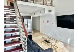 41 SE 5th St APT 1706, Miami, FL 33131, Sold 07/19/24