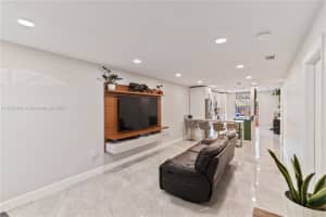 18855 NW 85th Ave APT 1703, Hialeah, FL 33015, Sold 03/15/24