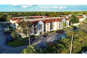 18870 NW 57th Ave APT 305, Hialeah, FL 33015, Sold 04/05/24