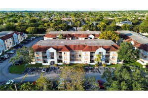 18870 NW 57th Ave APT 305, Hialeah, FL 33015, Sold 04/05/24