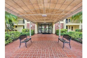 3050 N Palm Aire Dr #708, Pompano Beach, FL 33069, Sold 12/13/24