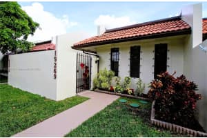 19269 NW 64th Ct, Hialeah, FL 33015, Sold 07/12/24
