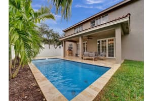 940 Crestview Cir, Weston, FL 33327, Sold 04/15/24