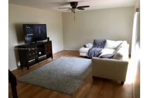 532 SE 28th Ave #23b, Boynton Beach, FL 33435, Sold 06/06/24