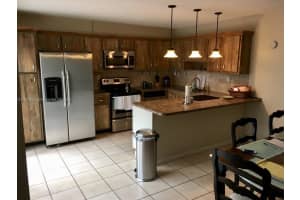 532 SE 28th Ave #23b, Boynton Beach, FL 33435, Sold 06/06/24