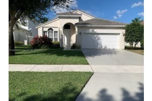 6553 Spring Meadow Dr, Greenacres, FL 33413, Sold 04/10/24