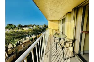 7747 SW 86th St d 401, Miami, FL 33143, Sold 03/28/24