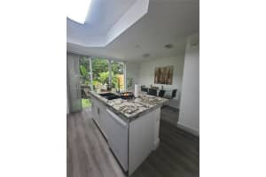 640 SW 107th Ave #604, Pembroke Pines, FL 33025, Sold 05/02/24