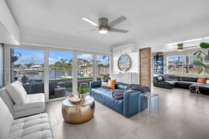 2921 NE 28th St APT 104, Lighthouse Point, FL 33064, Sold 06/03/24