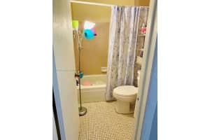 15639 SW 73rd Cir Terrace 7 6, Miami, FL 33193, Sold 04/12/24
