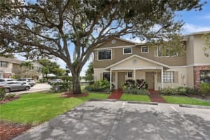 10700 NW 10th St, Pembroke Pines, FL 33026, Sold 04/05/24