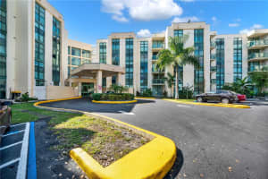 2075 SW 122nd Ave APT 530, Miami, FL 33175, Sold 04/04/24