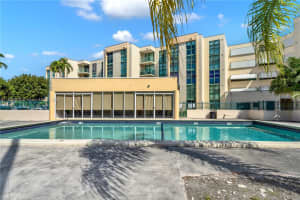 2075 SW 122nd Ave APT 530, Miami, FL 33175, Sold 04/04/24