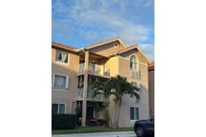 15821 SW 104th Terrace APT 203, Miami, FL 33196, Sold 05/08/24