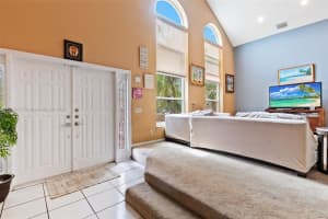 9561 SW 8th St, Pembroke Pines, FL 33025, Sold 03/15/24