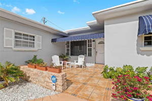 1611 71st St, Miami Beach, FL 33141, Sold 05/08/24