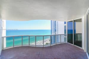 17555 Collins Ave APT 2202, Sunny Isles Beach, FL 33160, Sold 09/24/24