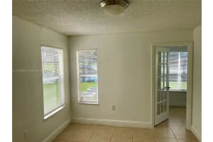 12650 Vista Isles Dr APT 913, Plantation, FL 33325, Sold 03/25/24