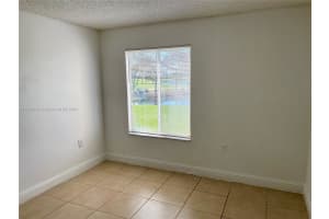 12650 Vista Isles Dr APT 913, Plantation, FL 33325, Sold 03/25/24