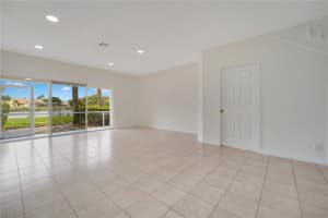 7377 Smithbrooke Dr #0, Greenacres, FL 33467, Sold 04/02/24