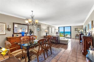 2625 Collins Ave APT 607, Miami Beach, FL 33140, Sold 04/19/24