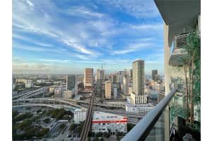 90 SW 3rd St APT 3908, Miami, FL 33130, Sold 05/13/24