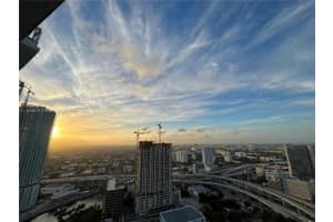 90 SW 3rd St APT 3908, Miami, FL 33130, Sold 05/13/24