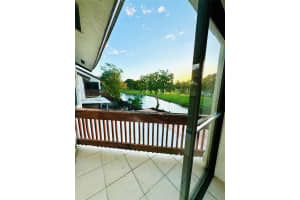 600 NW 98th Ct #600, Miami, FL 33172, Sold 08/27/24