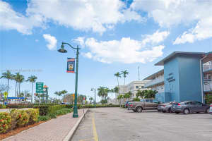 5800 Margate Blvd Apt 713-7, Margate, FL 33063, Sold 06/27/24