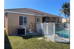 778 Heritage Dr, Weston, FL 33326, Sold 03/20/24
