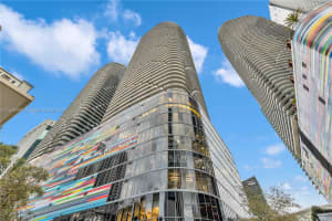55 SW 9th St Apt 2808, Miami, FL 33130, Sold 05/06/24