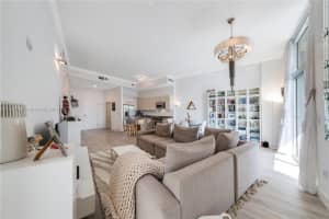 2001 Meridian Ave APT 422, Miami Beach, FL 33139, Sold 03/11/24