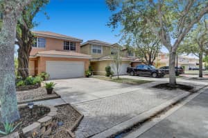 9316 NW 55th St, Sunrise, FL 33351, Sold 09/26/24