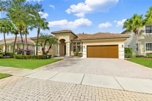19411 SW 30th St, Miramar, FL 33029, Sold 05/15/24
