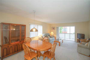 8100 SW 24th St APT 302, North Lauderdale, FL 33068, Sold 03/29/24
