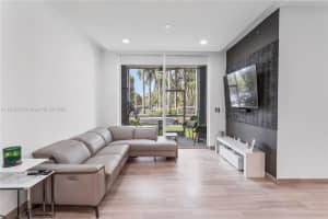 9725 NW 52nd St APT 101, Doral, FL 33178, Sold 05/10/24