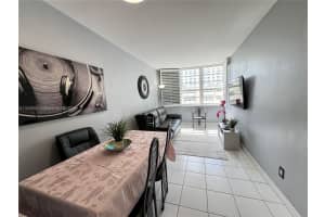 100 Lincoln Rd #924, Miami Beach, FL 33139, Sold 07/24/24