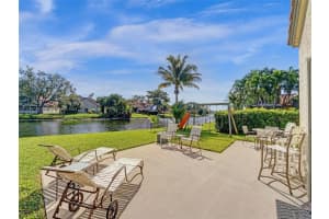 9250 Oak Grove Cir, Davie, FL 33328, Sold 04/15/24