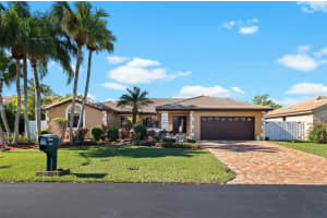 5301 King Arthur Ave, Davie, FL 33331, Sold 04/03/24
